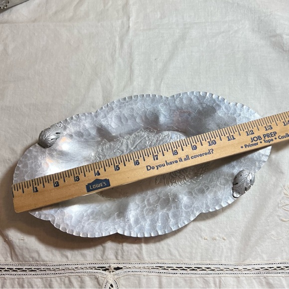 Vintage Hand Wrought Creations tray & basket w/ flower etching Rodney Kent 50’s - Picture 8 of 17